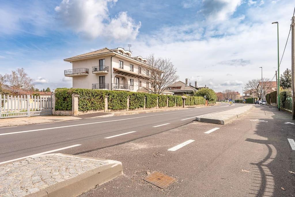 Casa Bianca Bruino, Privacy E Confort エクステリア 写真